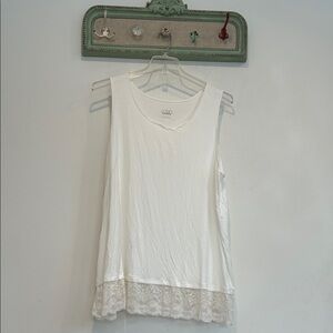 LOGO by Lori Goldstein Ivory Lace Hem Tank Top